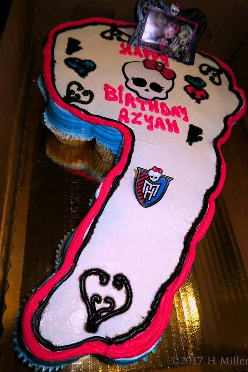 Azyah's 9th Birthday Cake! Azyah's 9th Birthday Cake!