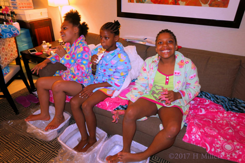 Everybody Has Huge Smiles During Girls Pedicures At The Spa For Kids Everybody Has Huge Smiles During Girls Pedicures At The Spa For Kids