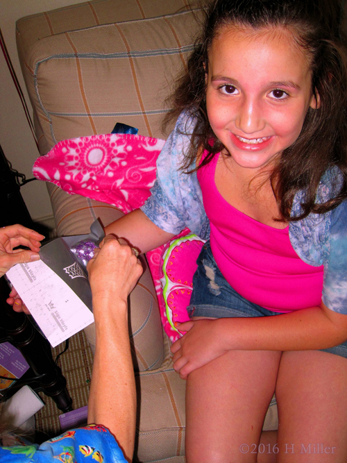 At Home Kids Spa Glittery Tattoo At Home Kids Spa Glittery Tattoo