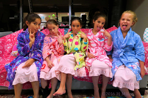 Kids Spa Party For Annual Sleepunder In New Jersey Gallery 1 Kids Spa Party For Annual Sleepunder In New Jersey Gallery 1