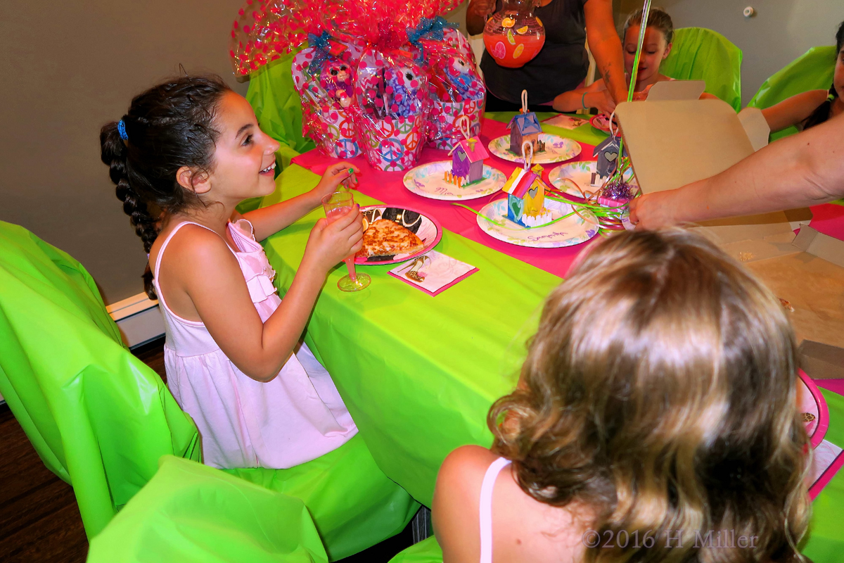 Kids Spa Party For Annual Sleepunder In New Jersey Gallery 2 