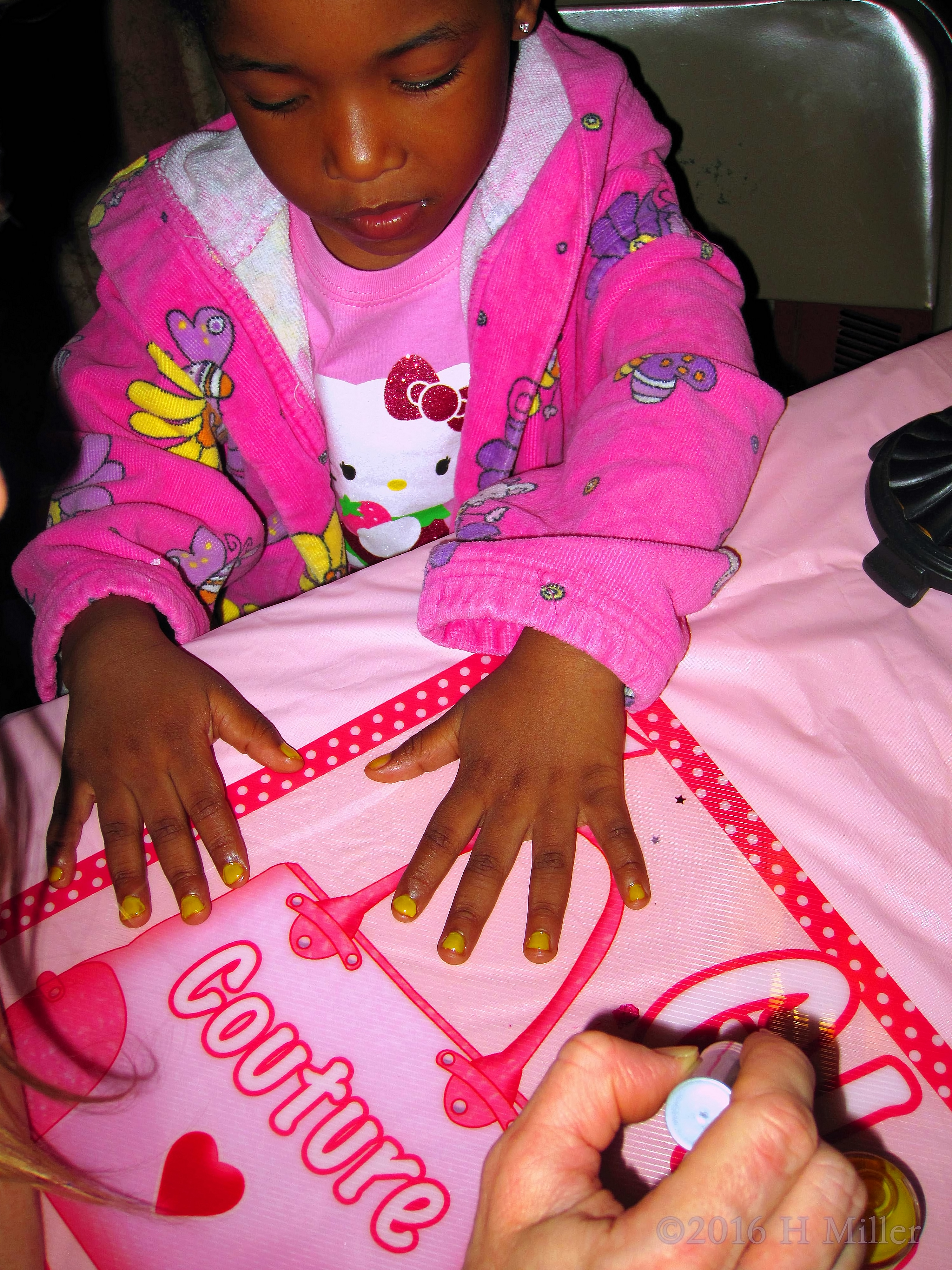 Getting Kids Mini Manis Done! Getting Kids Mini Manis Done!