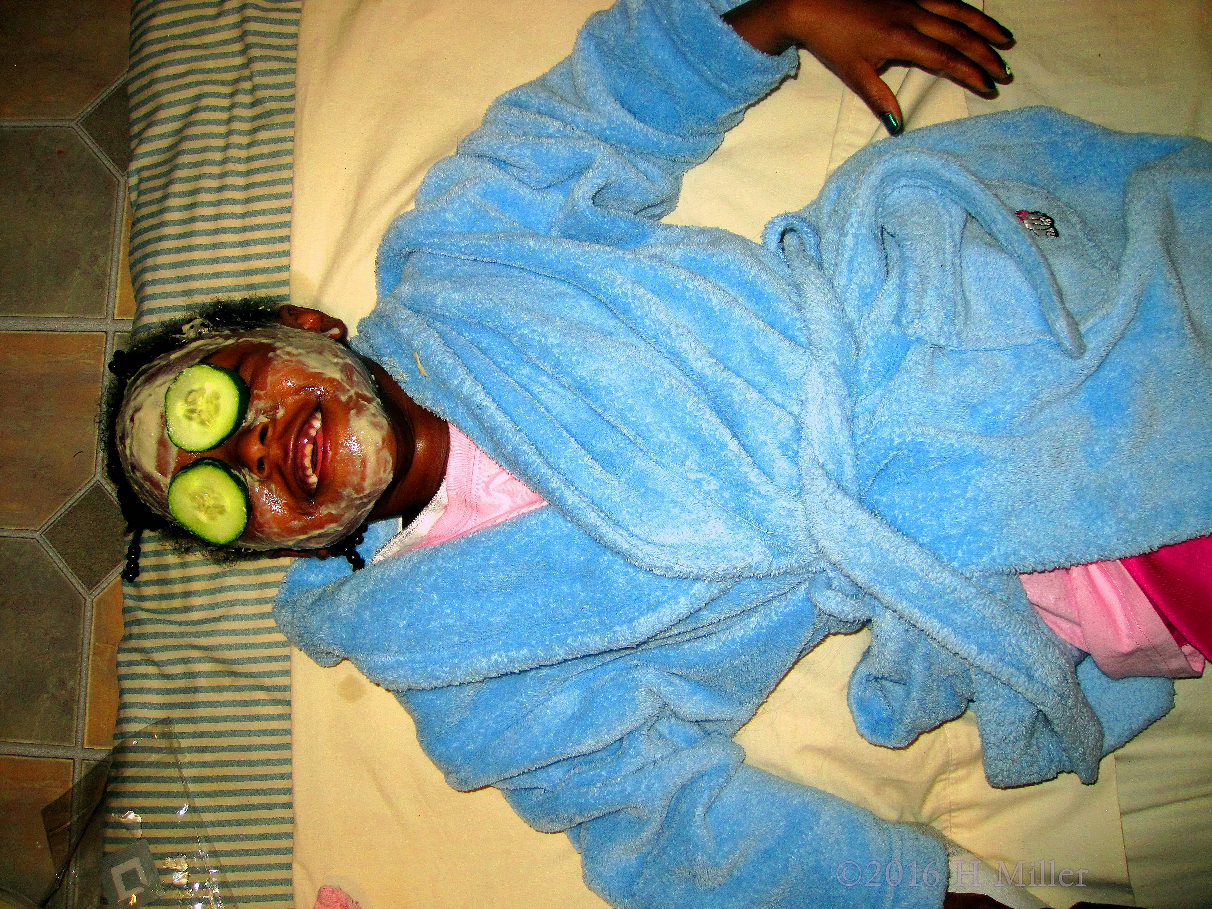Smiling Wide During Kids Facials! Smiling Wide During Kids Facials!