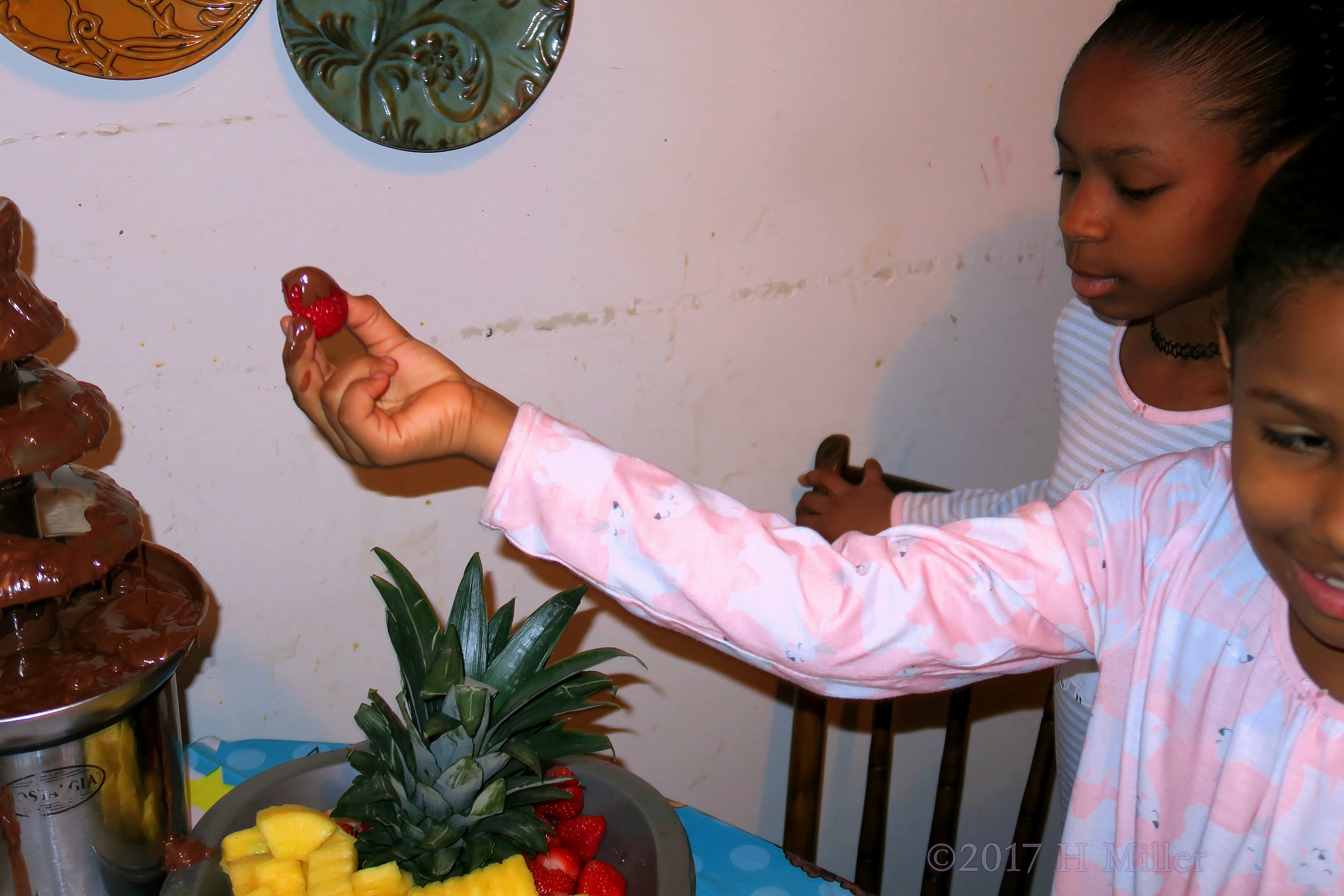 Having The Yummy Strawberry Dipped In Chocolate Fondue! Having The Yummy Strawberry Dipped In Chocolate Fondue!