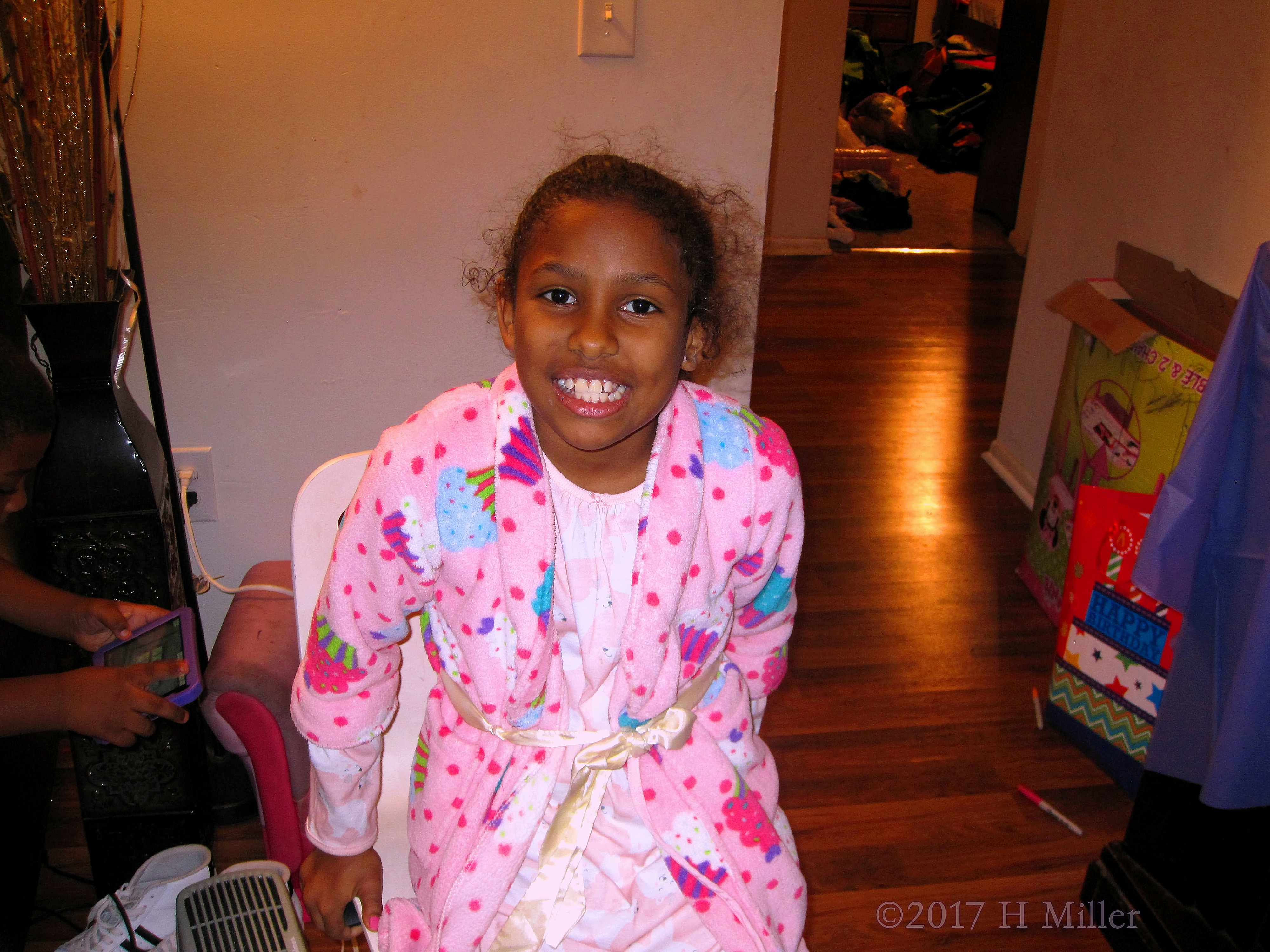 Smiling After Her Kids Mani! Smiling After Her Kids Mani!