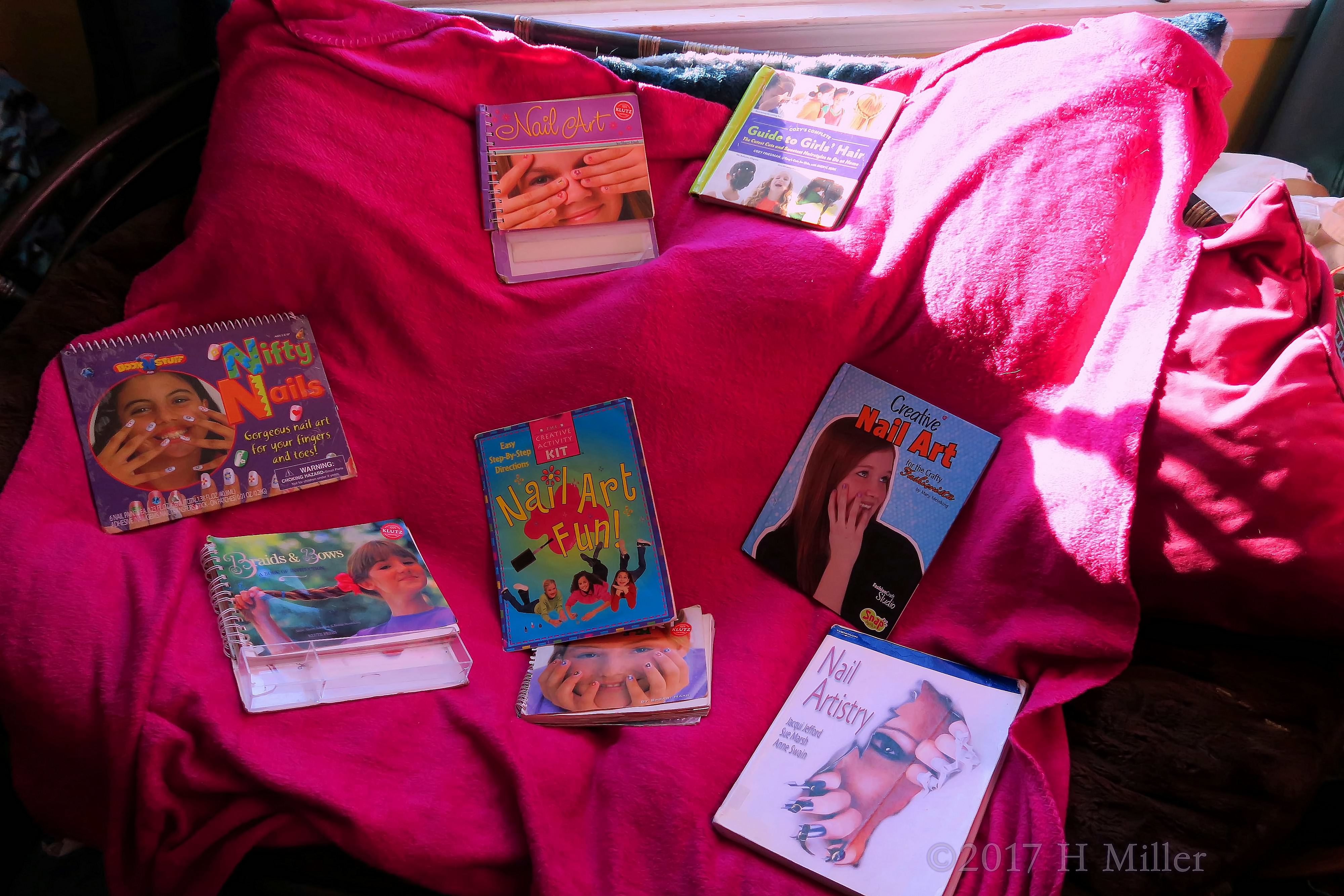 Is Spa Day Complete Without Cute Nail Art Books! Is Spa Day Complete Without Cute Nail Art Books!