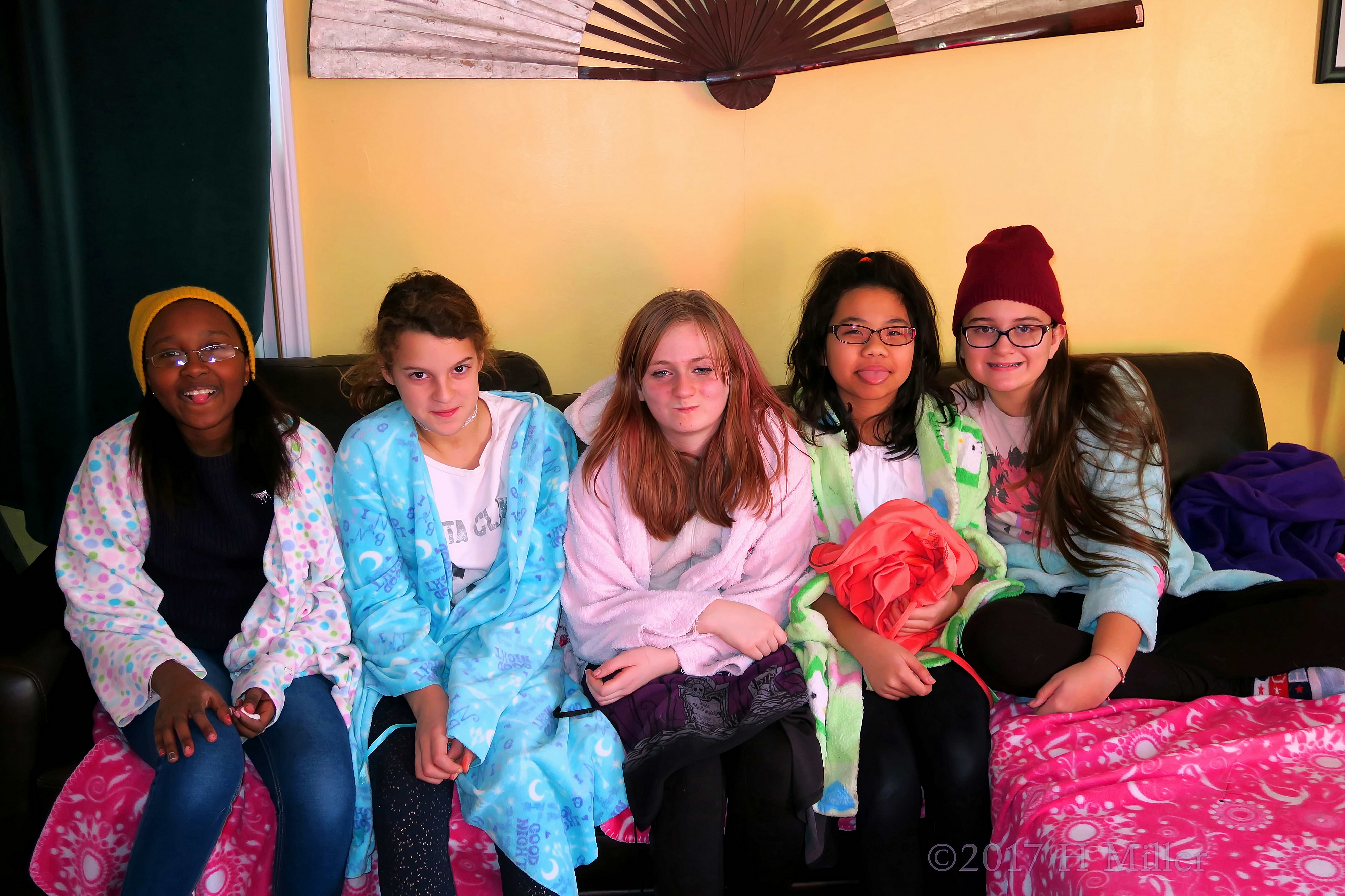 Pre Spa Party Group Photo Shoot Pre Spa Party Group Photo Shoot