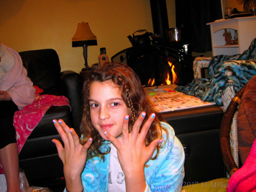 Pink And Blue Mood Kids Manicure! Pink And Blue Mood Kids Manicure!