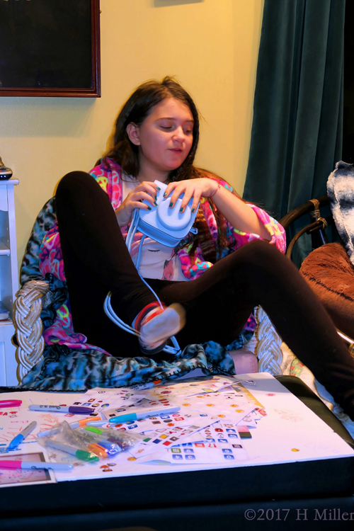 Having A Lot Of Fun Taking Pics At The Spa For Girls. Having A Lot Of Fun Taking Pics At The Spa For Girls.