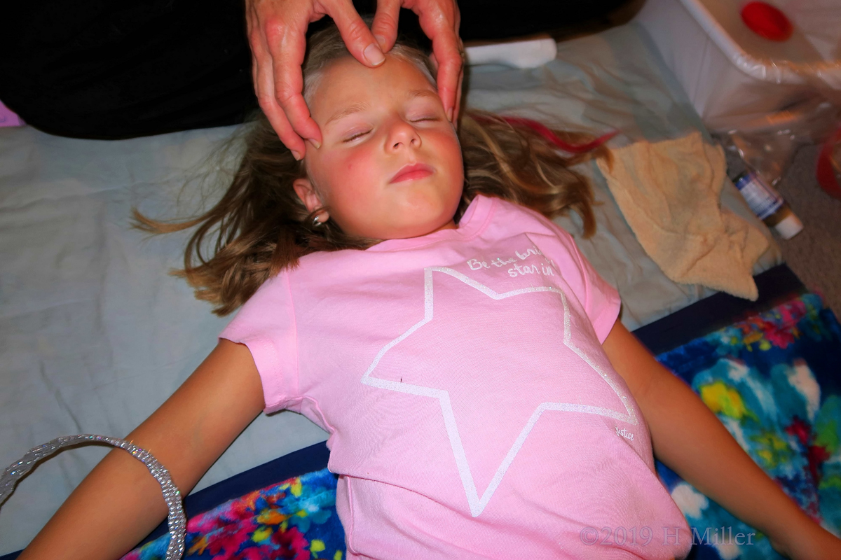 Merciful Massages! Kids Massage At The Kids Spa Party! 