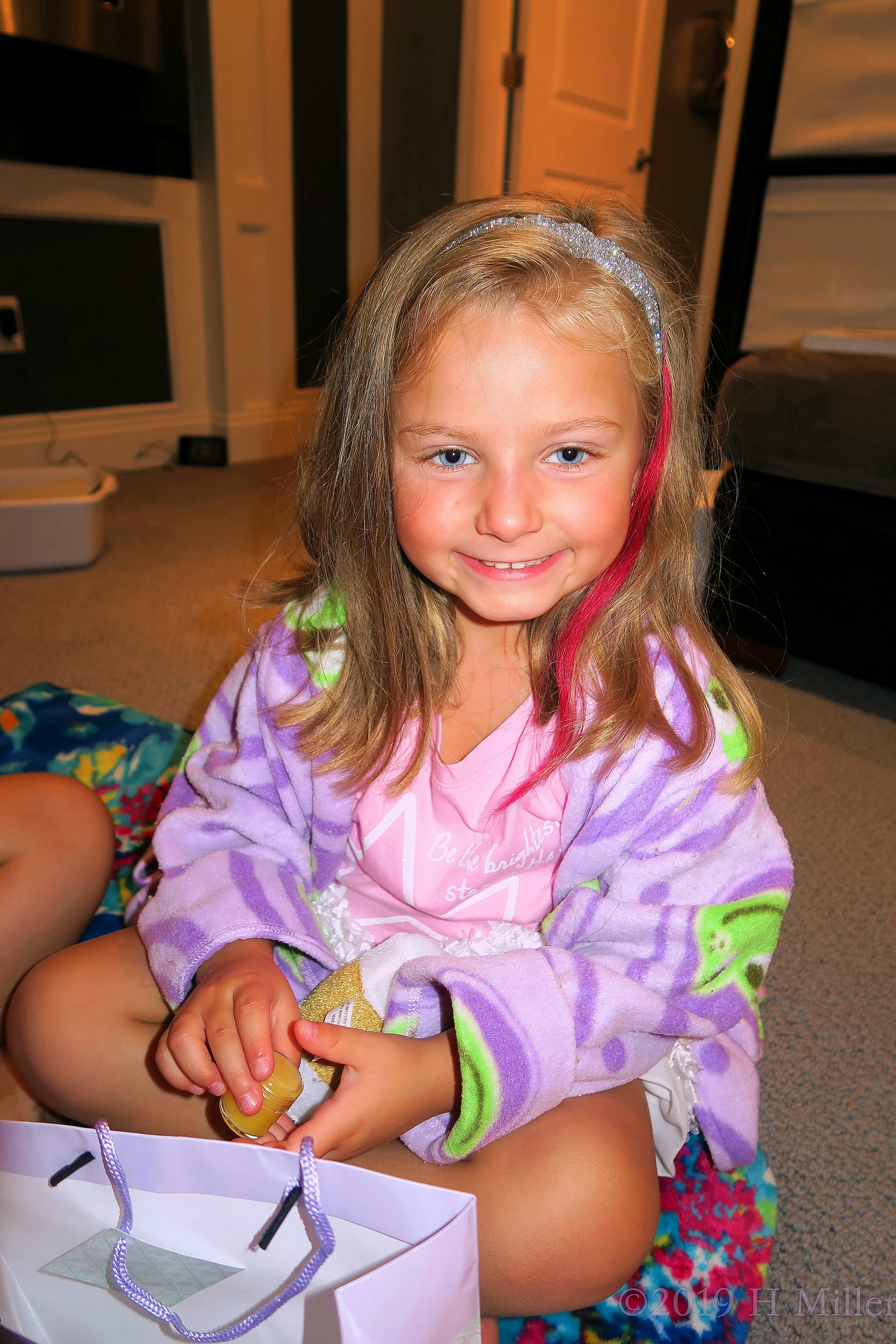 Good Looking Gift Bag! Kids Spa Party Gift Bags! Good Looking Gift Bag! Kids Spa Party Gift Bags!