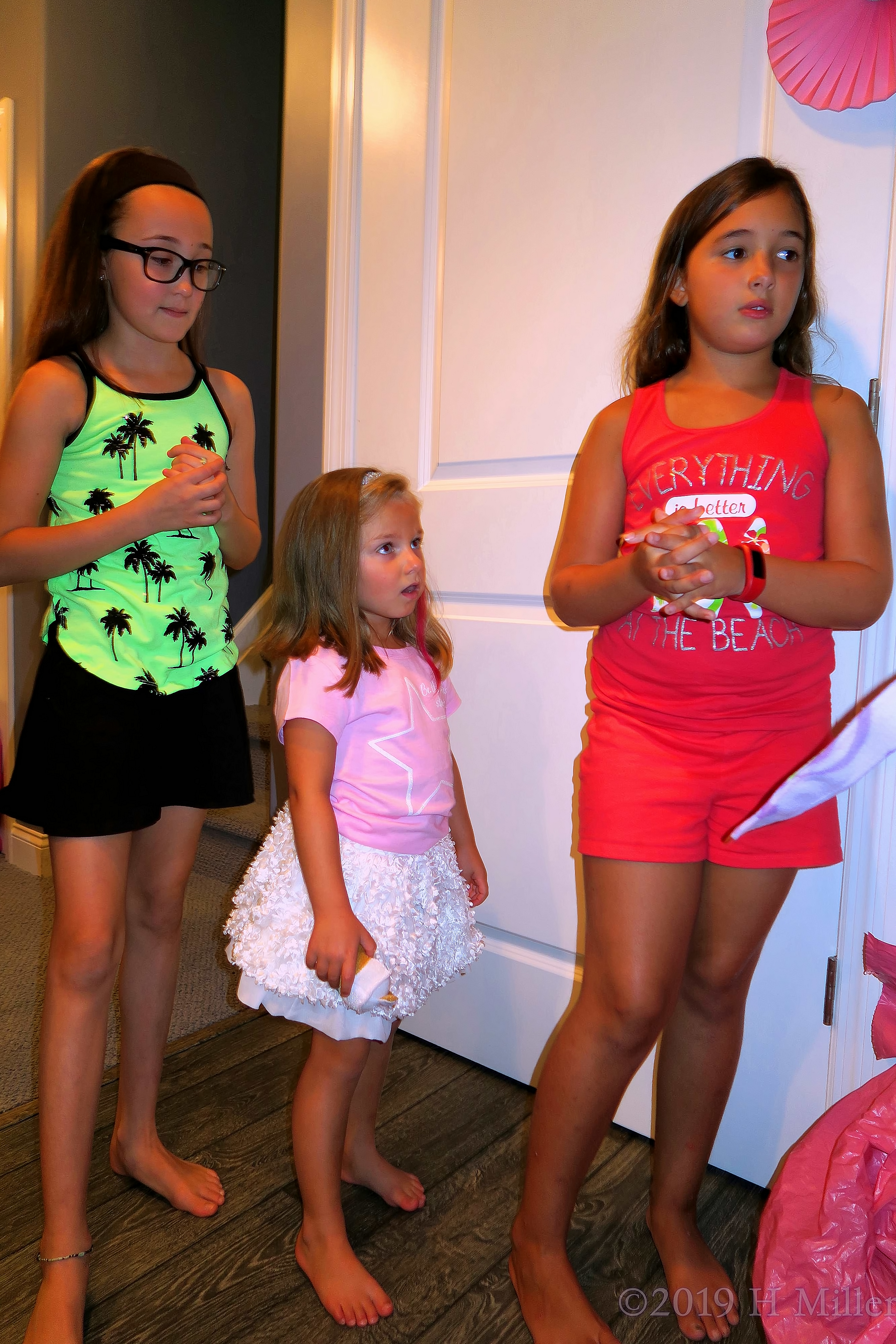 Lining Up For Luxury! Kids Spa Robes Given Out To Spa Party Guests! Lining Up For Luxury! Kids Spa Robes Given Out To Spa Party Guests!