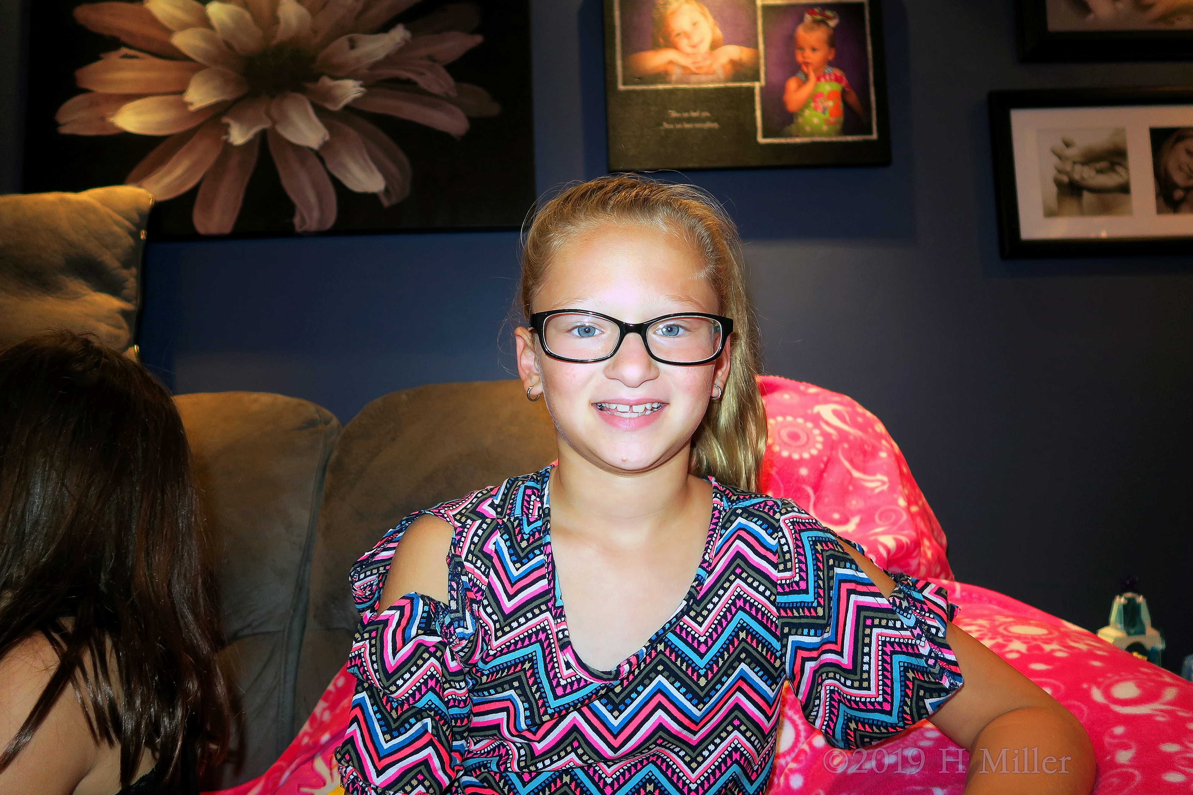 Shining Smiles! Spa Party Guest Enjoys Kids Spa Party! 4 Shining Smiles! Spa Party Guest Enjoys Kids Spa Party! 4