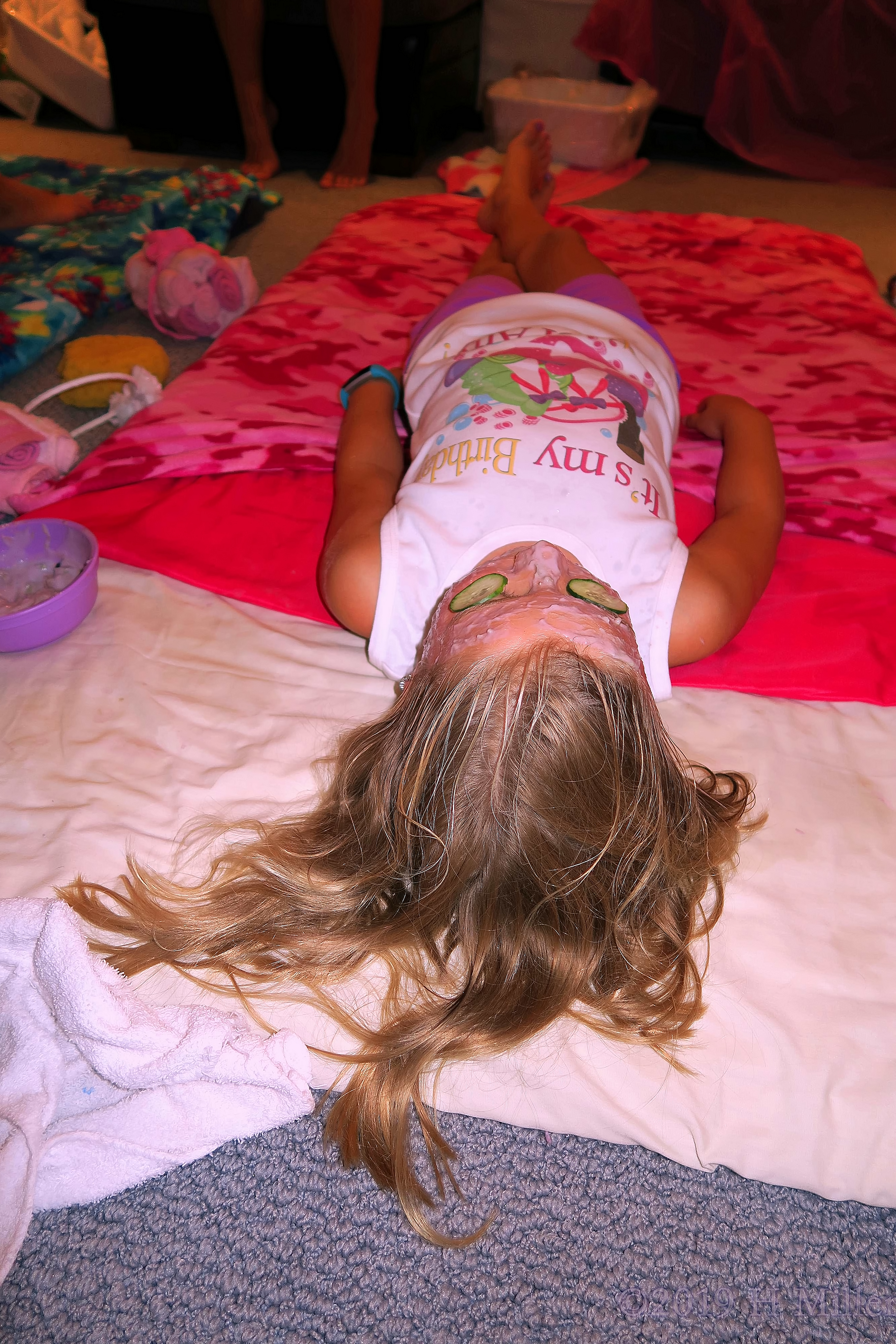 Sporting Strawberry! Kids Facials At The Kids Spa Party! 4 Sporting Strawberry! Kids Facials At The Kids Spa Party! 4