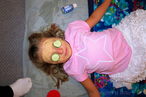 Confident In Cucumbers! Kids Facial At The Kids Spa! Confident In Cucumbers! Kids Facial At The Kids Spa!