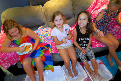 Dedicated Determination! Kids Spa Party Guests Snacking And Getting Kids Pedis! 
