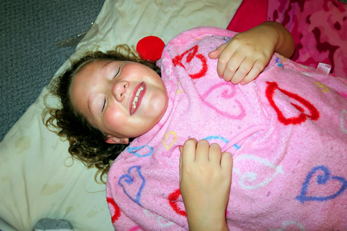 Favorable Facials! Kids Facials At The Kids Spa Party! Favorable Facials! Kids Facials At The Kids Spa Party!