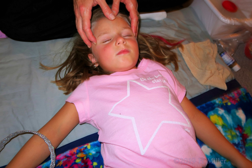 Merciful Massages! Kids Massage At The Kids Spa Party! Merciful Massages! Kids Massage At The Kids Spa Party!