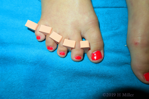 Ruling Red! Kids Pedi At The Kids Spa Party! Ruling Red! Kids Pedi At The Kids Spa Party!