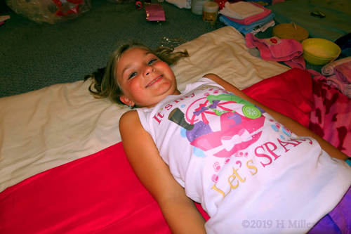 Still Like A Statue! Kids Spa Party Kids Facials! Still Like A Statue! Kids Spa Party Kids Facials!