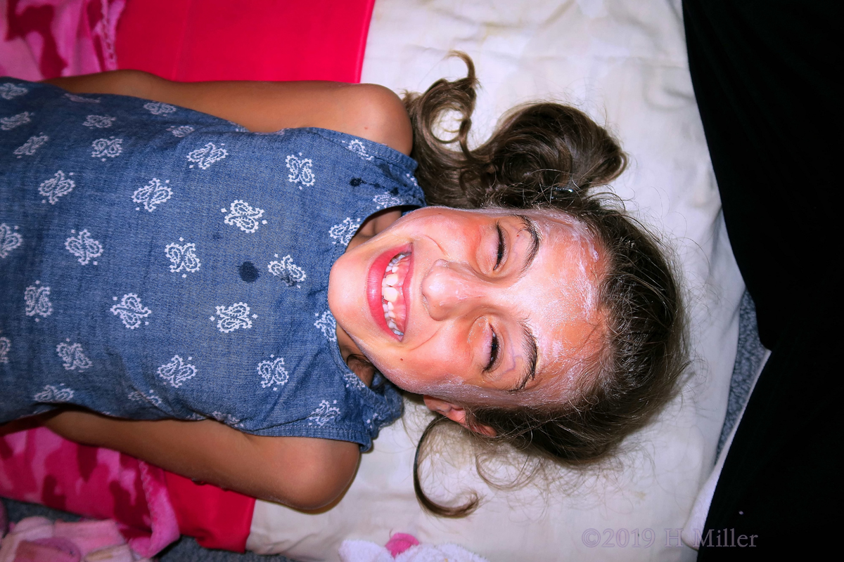 Enthusiastic Excitement! Kids Facials At The Spa For Girls! 1