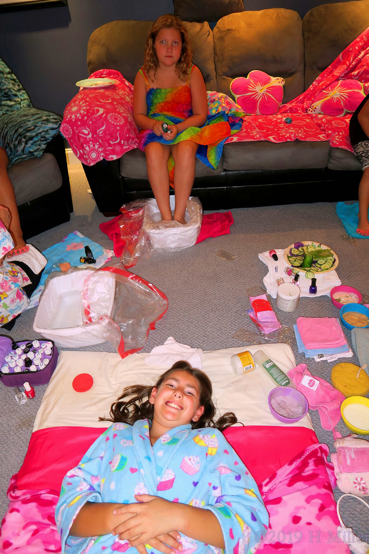 I'll Relax And You Relax! Kids Facials And Kids Pedicures Together!