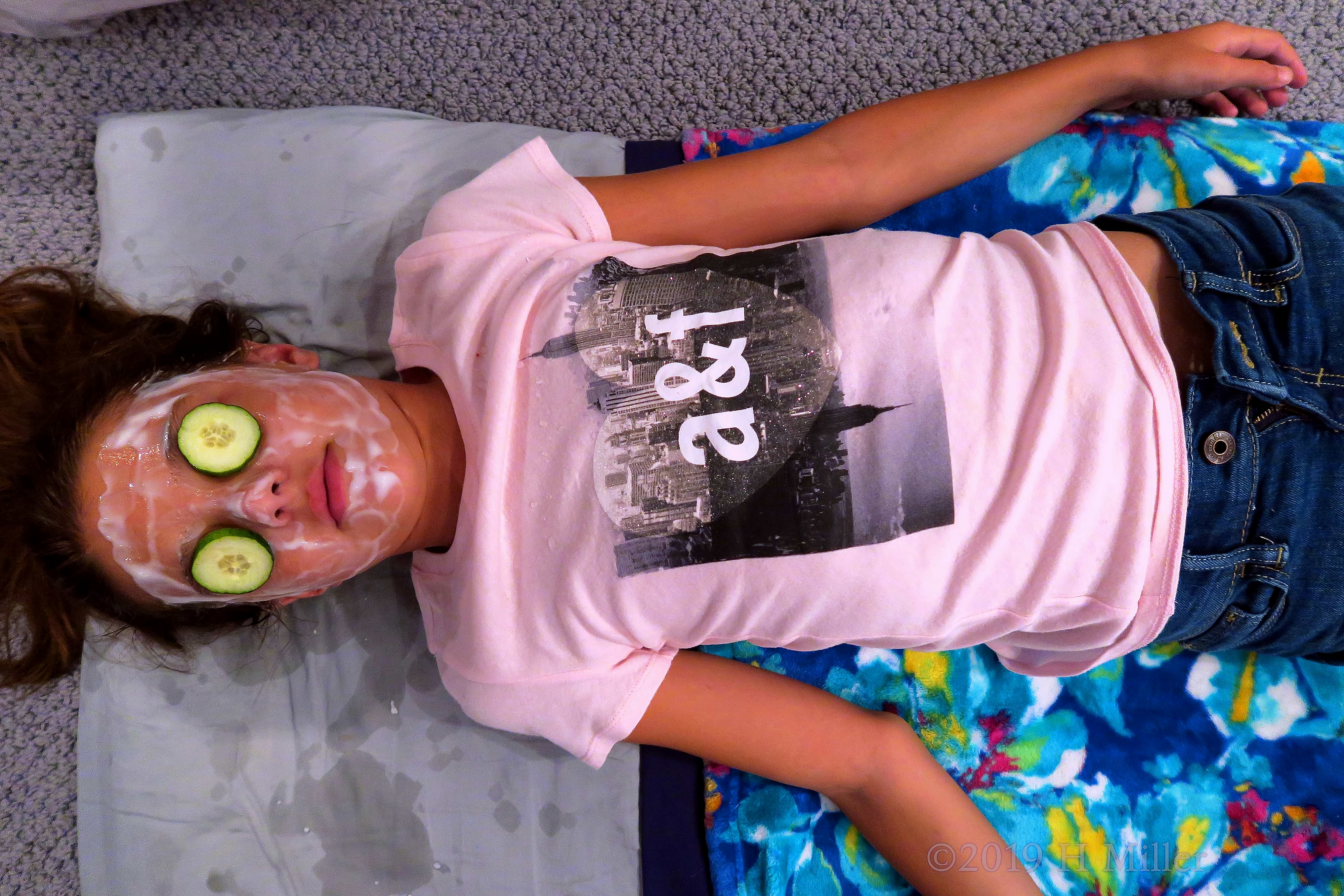 Cukes On The Eyes Makes Kids Facials Super Cool! Cukes On The Eyes Makes Kids Facials Super Cool!