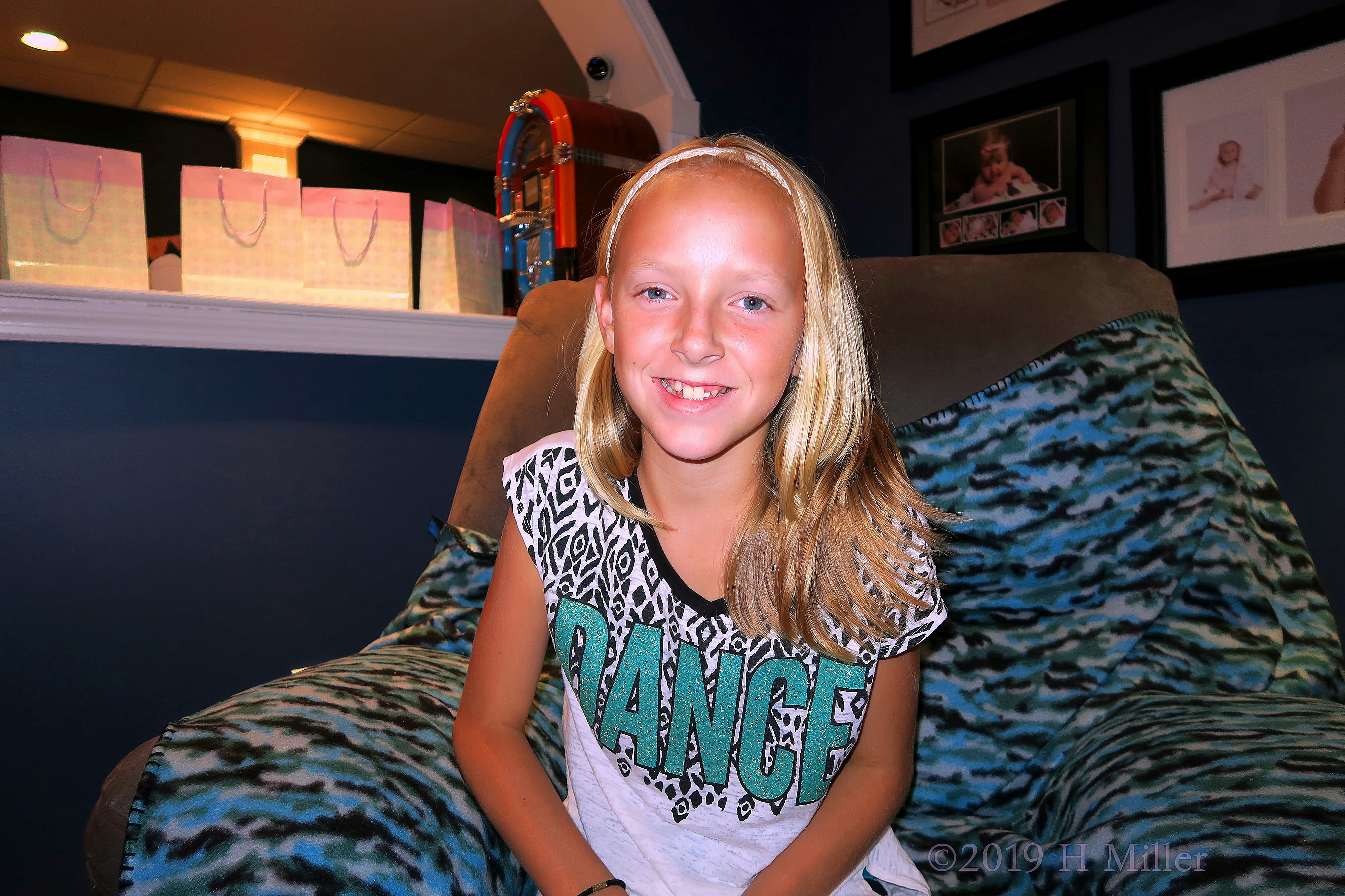 Cutting Edge Curls! Kids Hairstyles At The Girls Spa Party! Cutting Edge Curls! Kids Hairstyles At The Girls Spa Party!