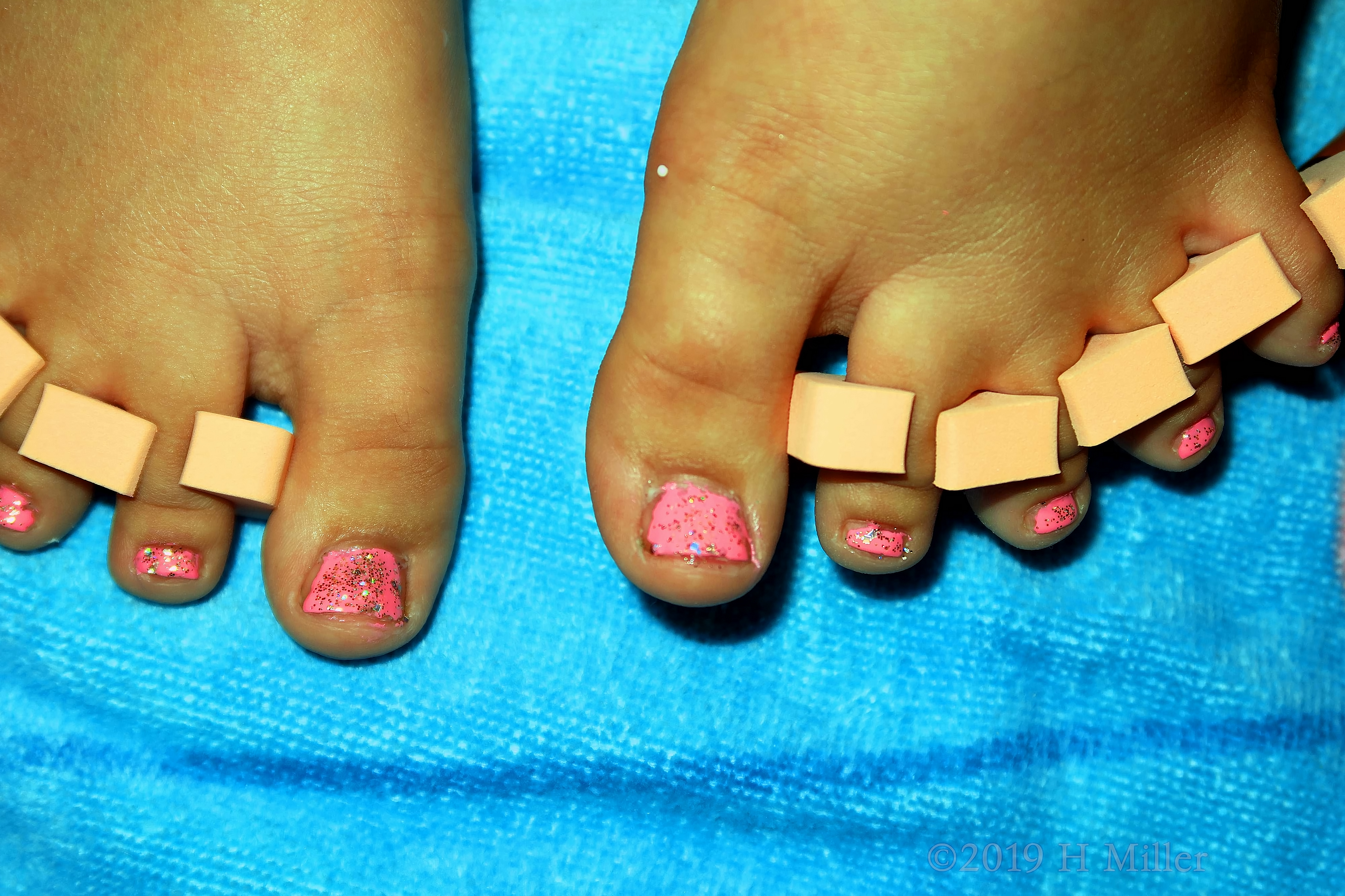 Sparkly Pink Kids Pedicure Sparkly Pink Kids Pedicure