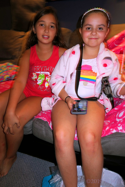 Dynamic Duo! Kids Pedicures At The Spa Party! Dynamic Duo! Kids Pedicures At The Spa Party!