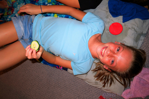 Smiling Big During Girls Facials! Smiling Big During Girls Facials!