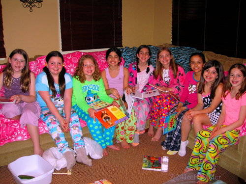 Another Smiling Spa Party Group Picture! Another Smiling Spa Party Group Picture!