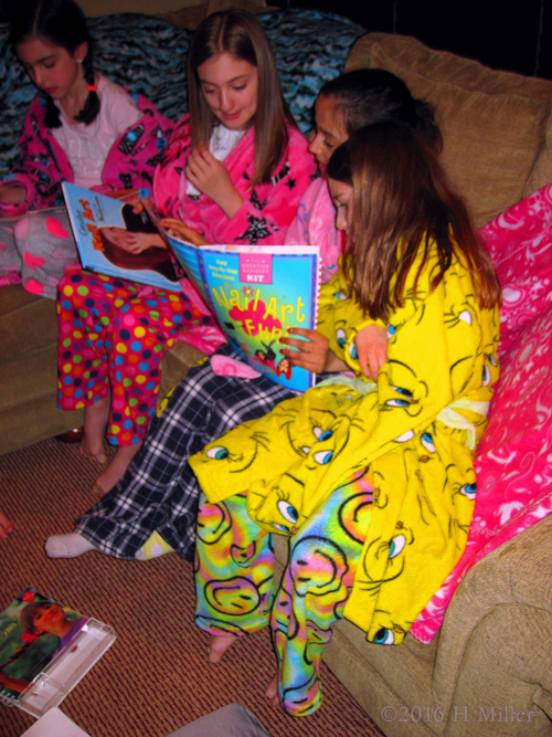 Checking Out The Nail Art Books. Checking Out The Nail Art Books.