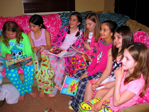 Smiling For The Kids Spa Party Group Picture! Smiling For The Kids Spa Party Group Picture!