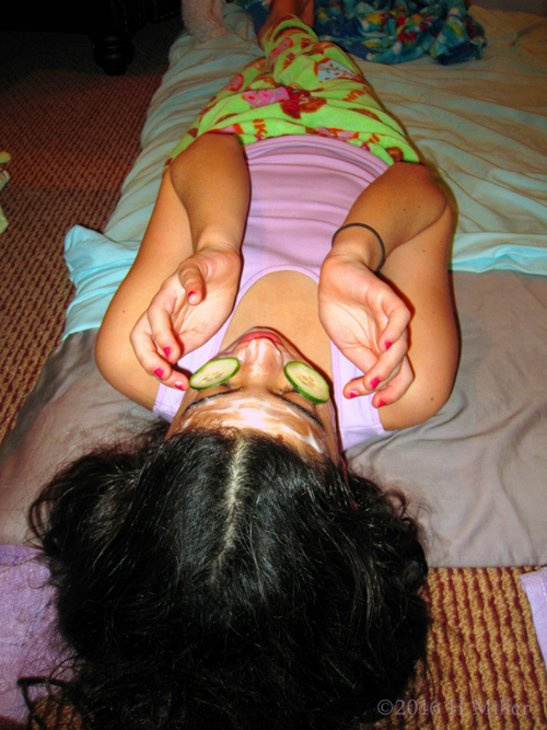 Placing The Cukes Over The Eyes During Her Girls Facial!