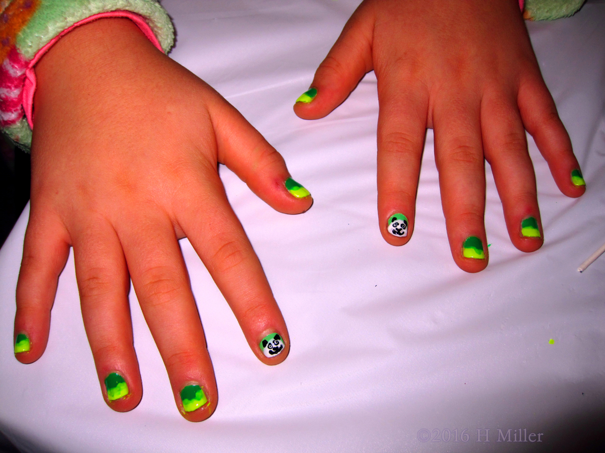 What A Cool Nail Design For This Girls Mini Mani! 