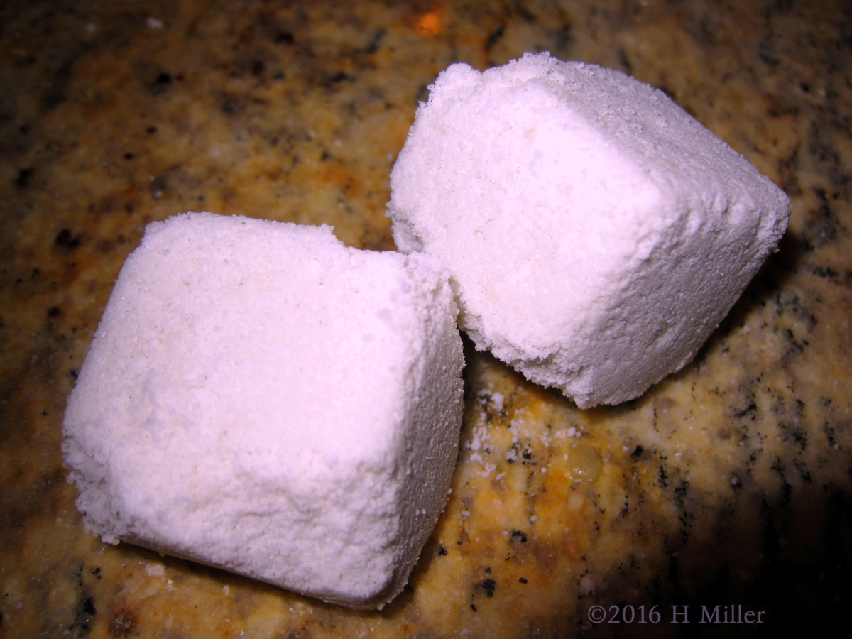 These Fizzy Bath Bombs Were A Great Kids Project For The Kids Spa! They Can Even Use Them At Home For A Fizzy Bath! 