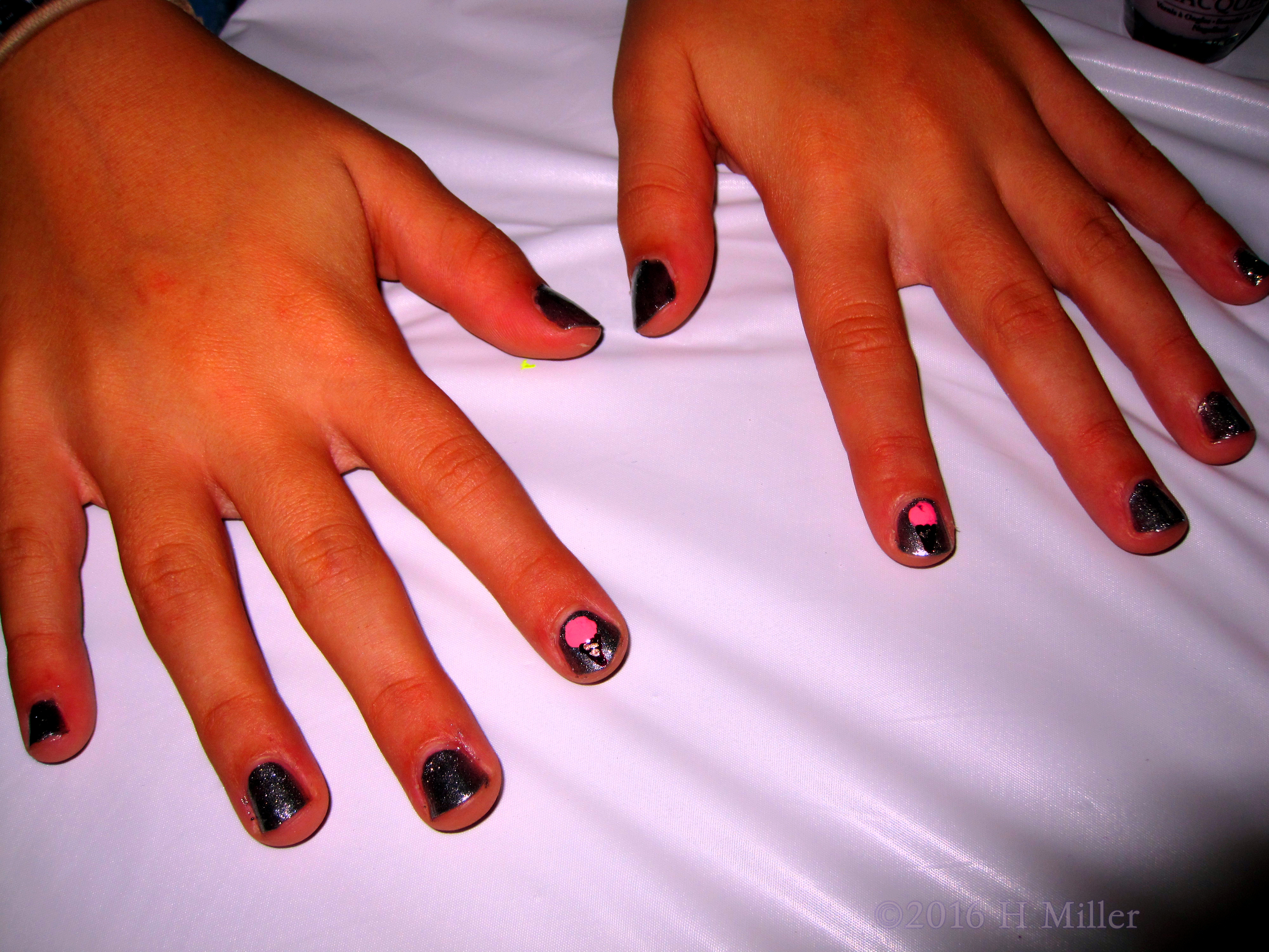 Kids Nail Art At The Kids Spa! Kids Nail Art At The Kids Spa!