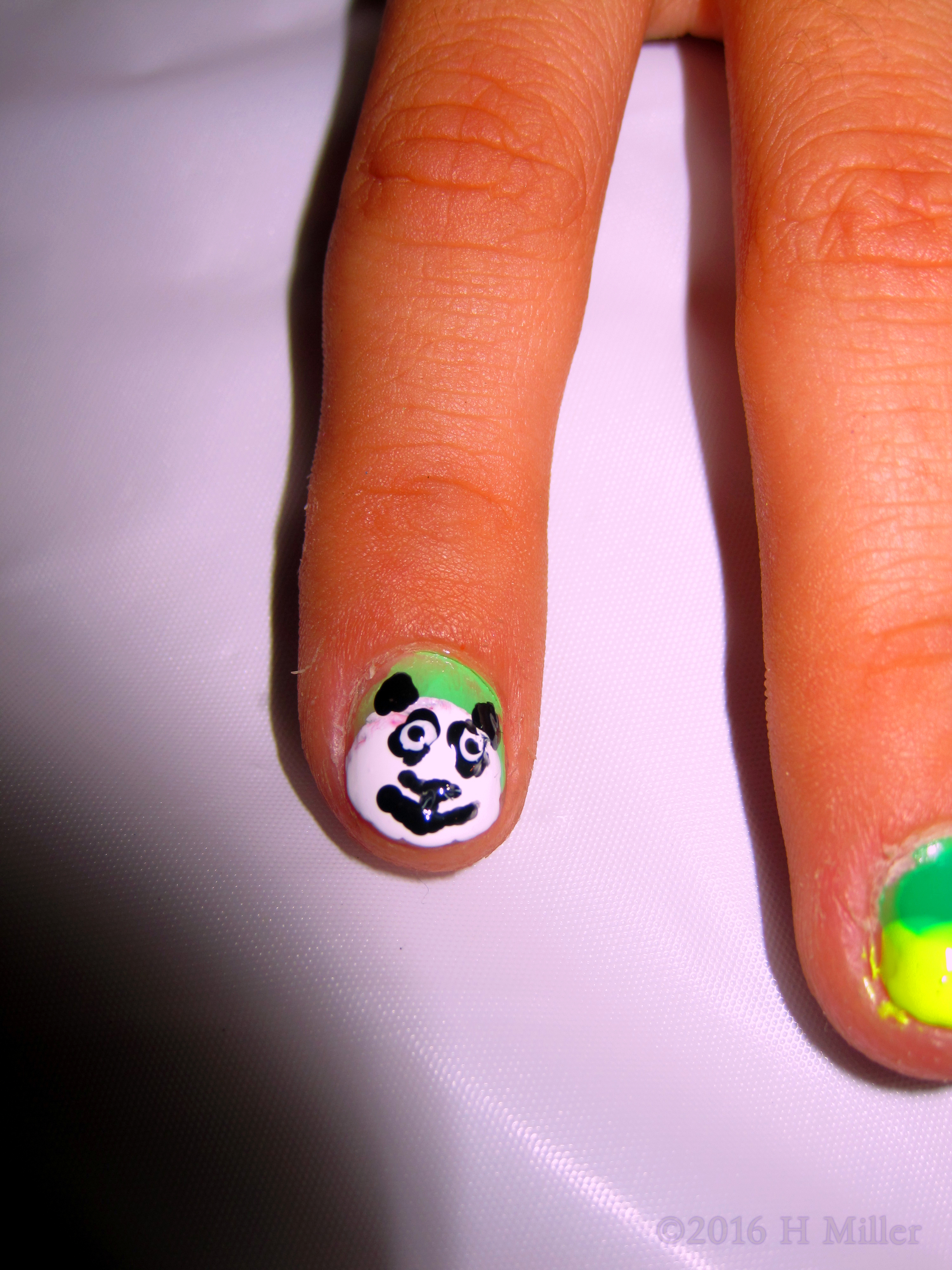 What An Adorable Panda Bear Nail Art Design! He Even Has Googly Eyes! What An Adorable Panda Bear Nail Art Design! He Even Has Googly Eyes!