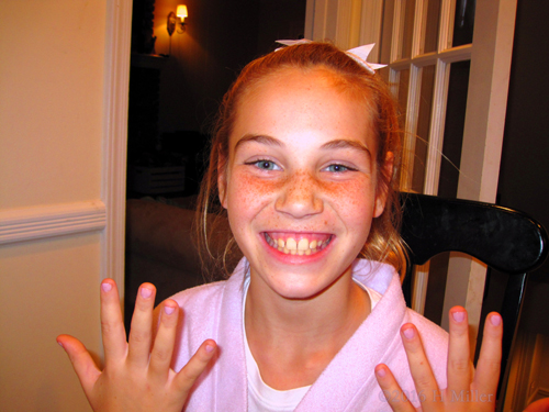 Big Smiles After Girls Manicures! Big Smiles After Girls Manicures!