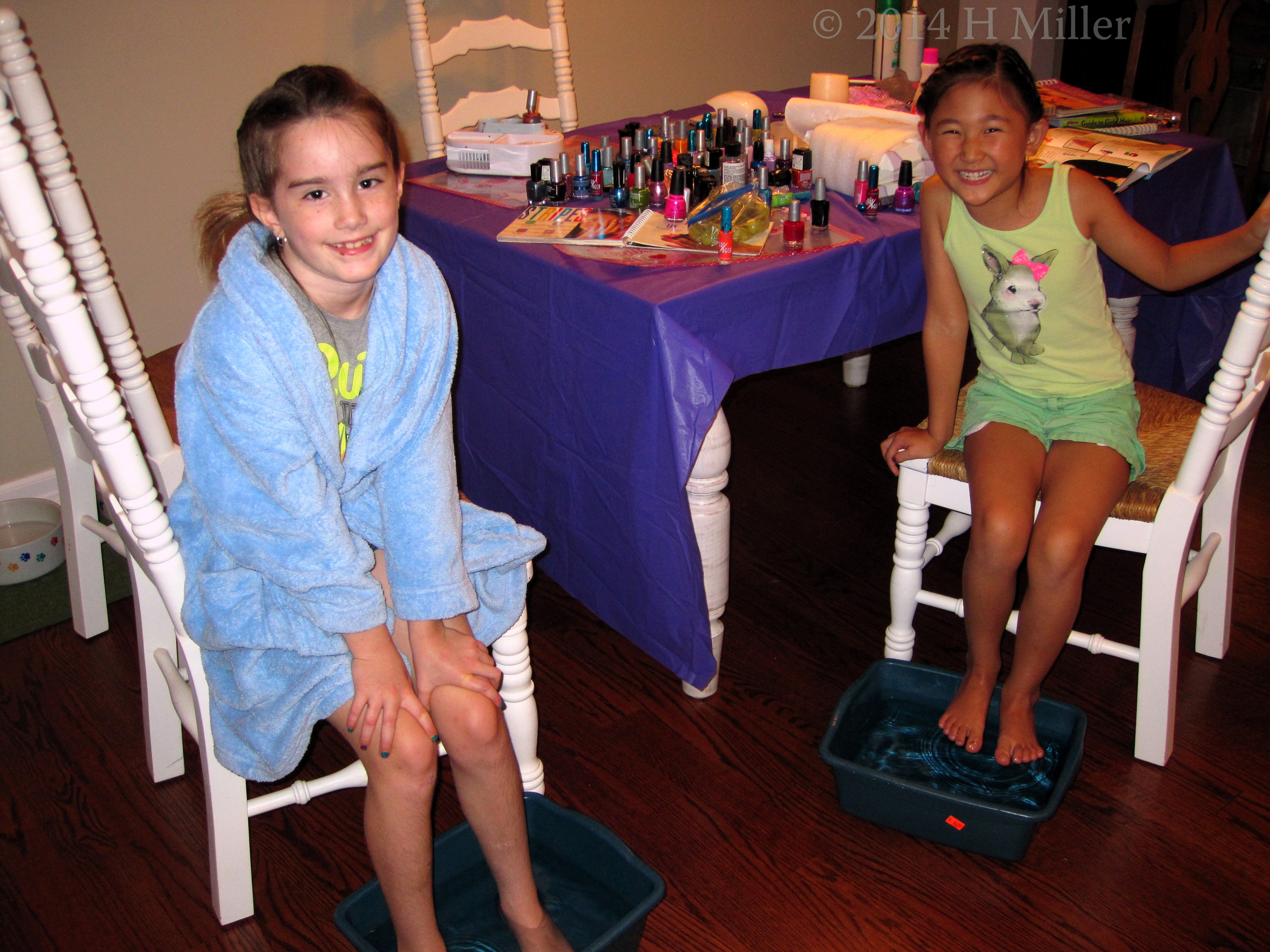 Kids Spa Warm Water Footbath With Essential Oil Kids Spa Warm Water Footbath With Essential Oil