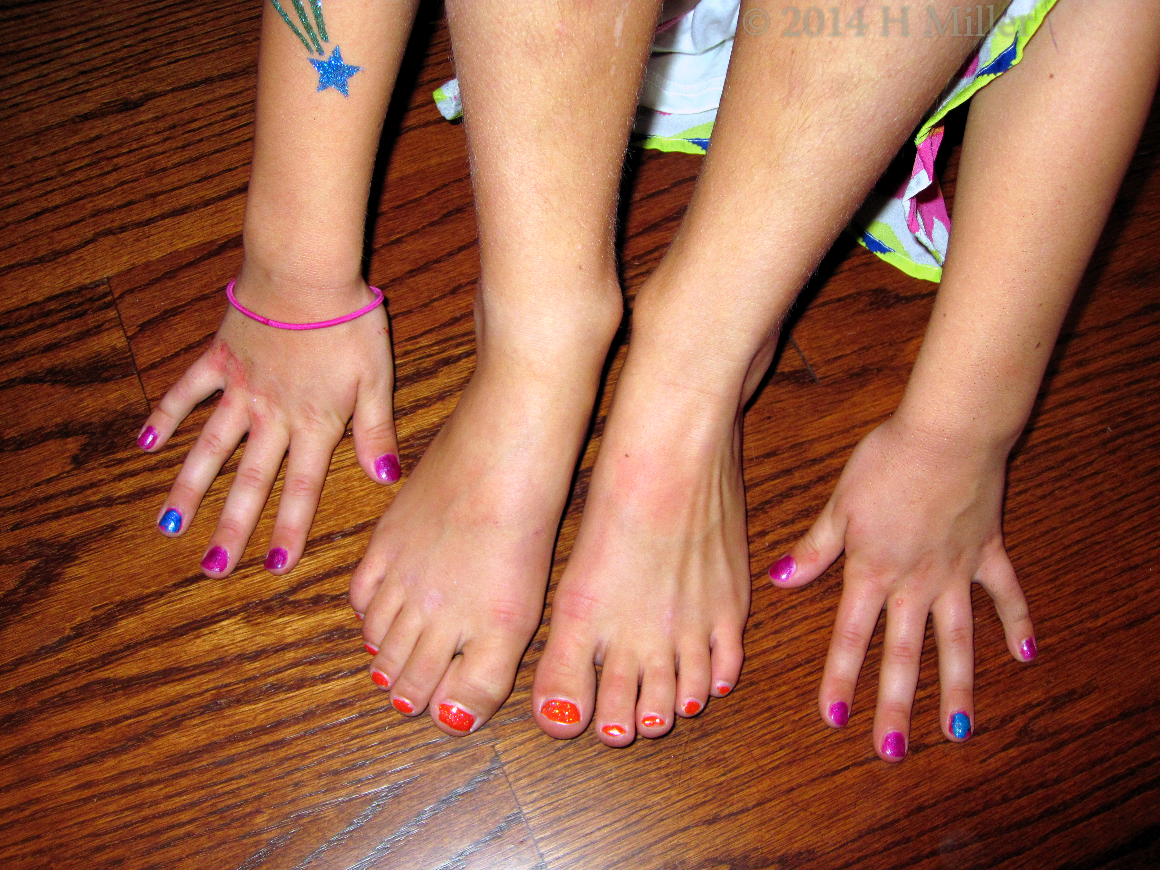 Kids Nail Art Mani And Pedi. Kids Nail Art Mani And Pedi.