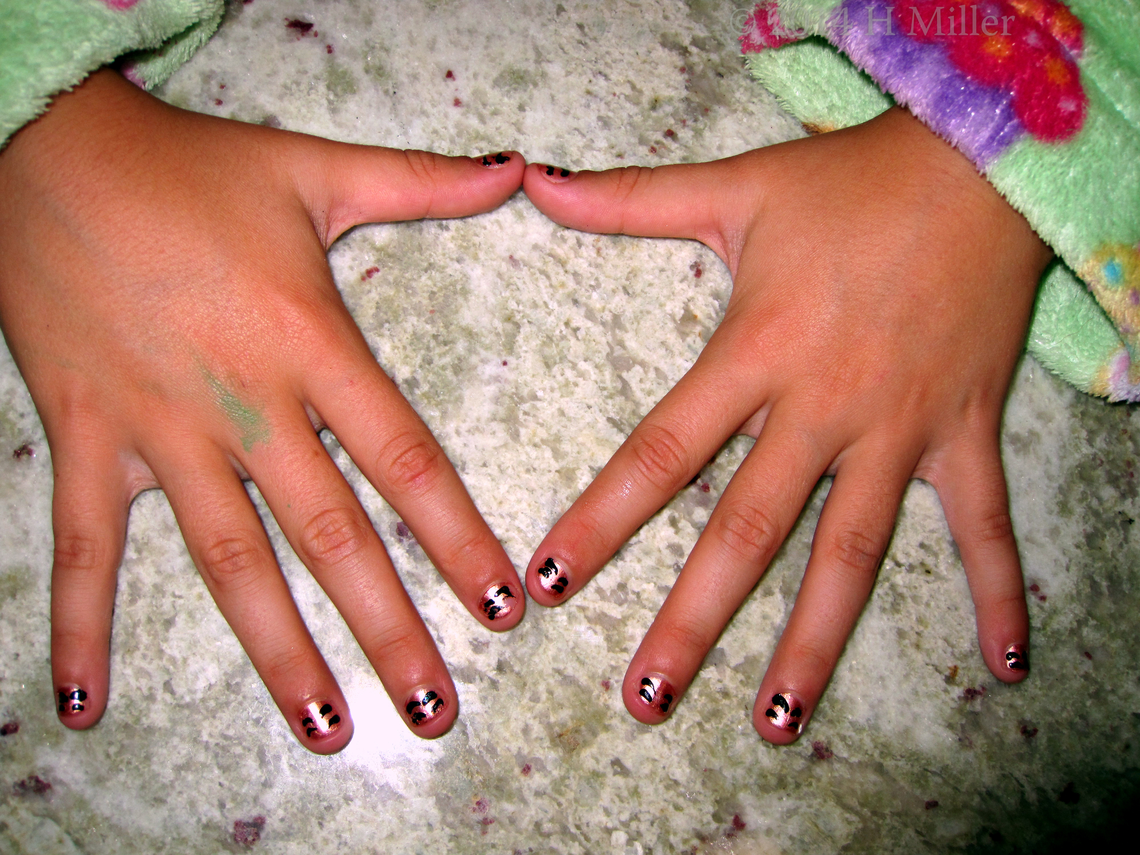 Tiger Strieps Nail Art. Tiger Strieps Nail Art.