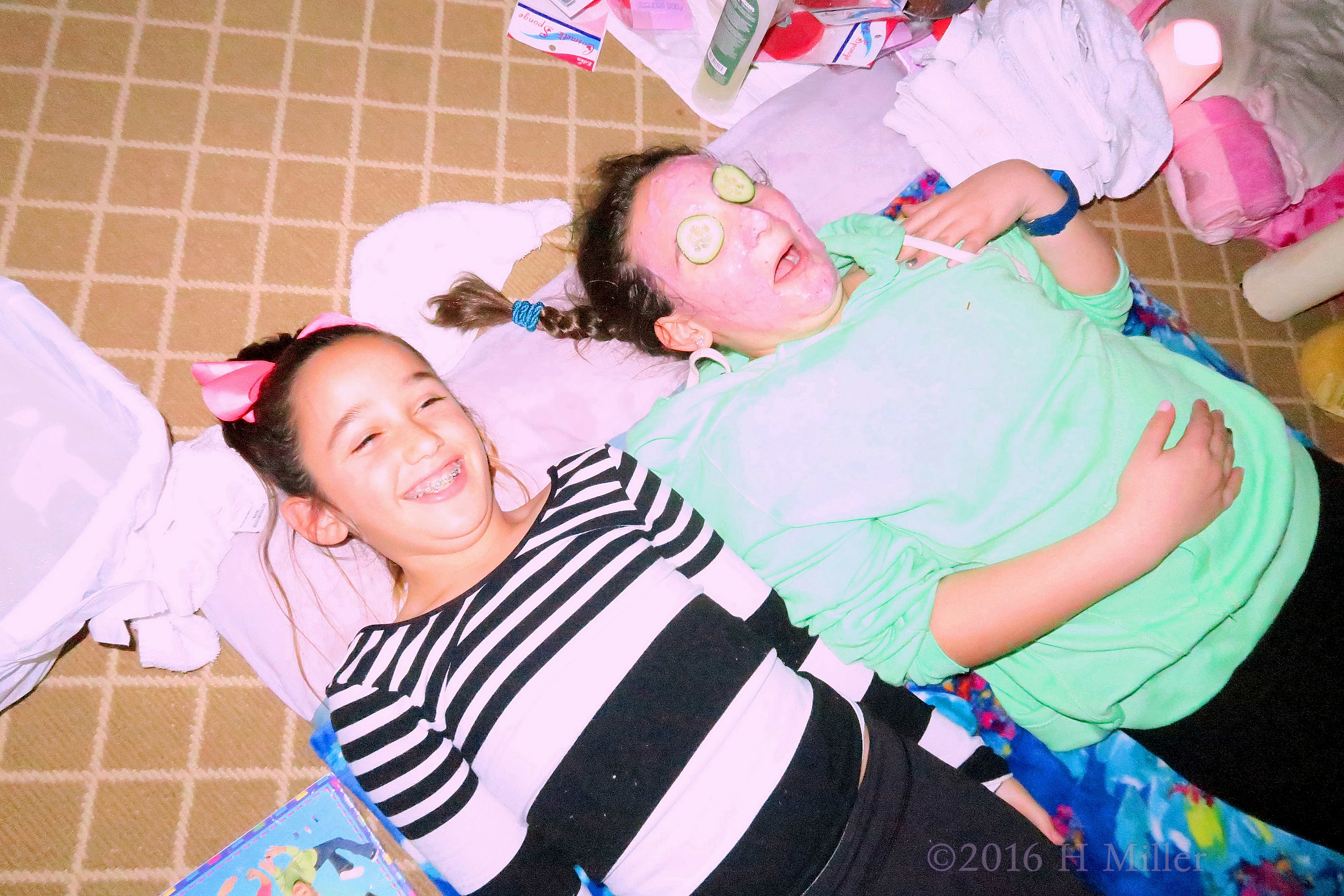 Facials For Kids Are Relaxing And Great For Your Skin, Too! Facials For Kids Are Relaxing And Great For Your Skin, Too!