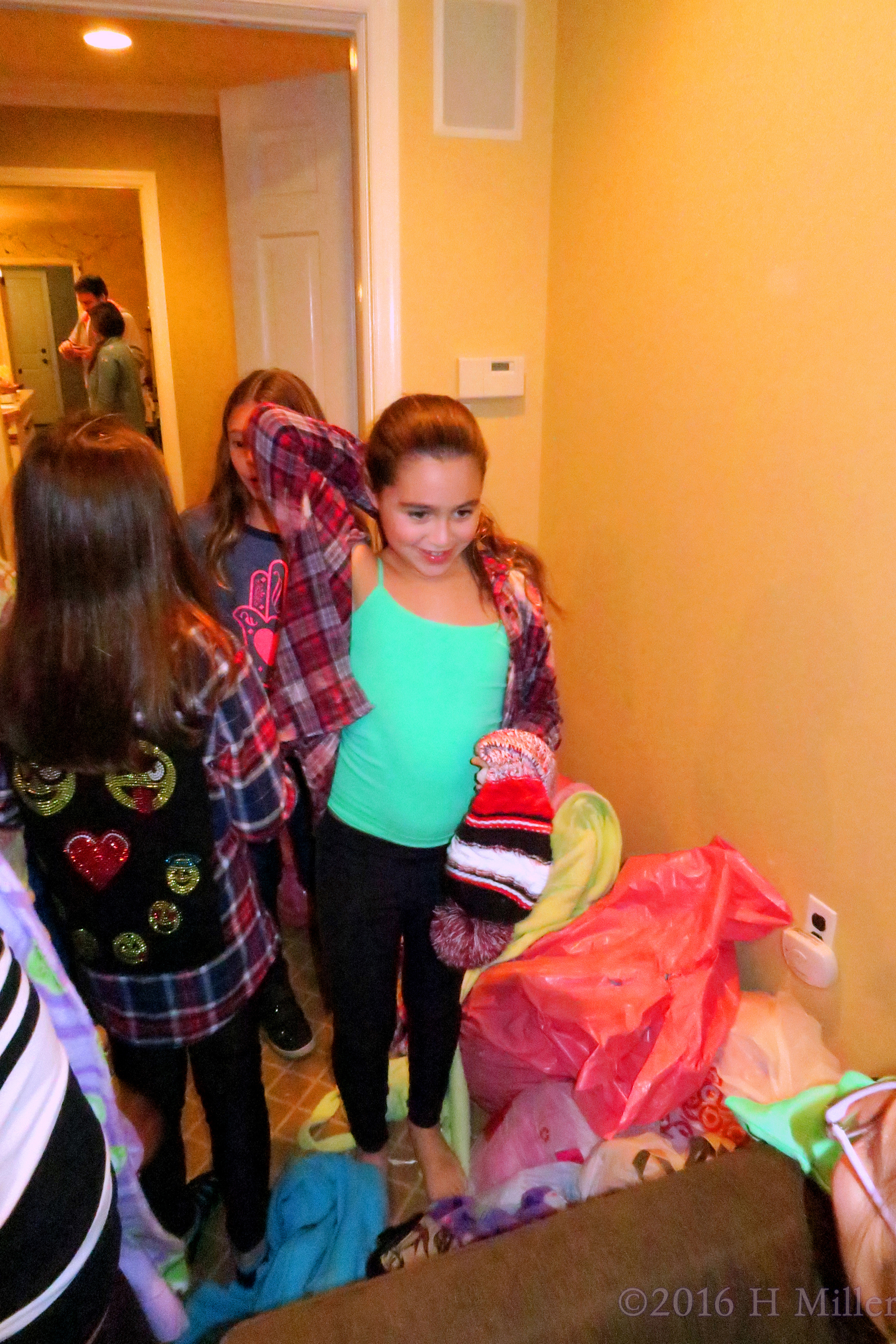 Spa Party Guests. Spa Party Guests.