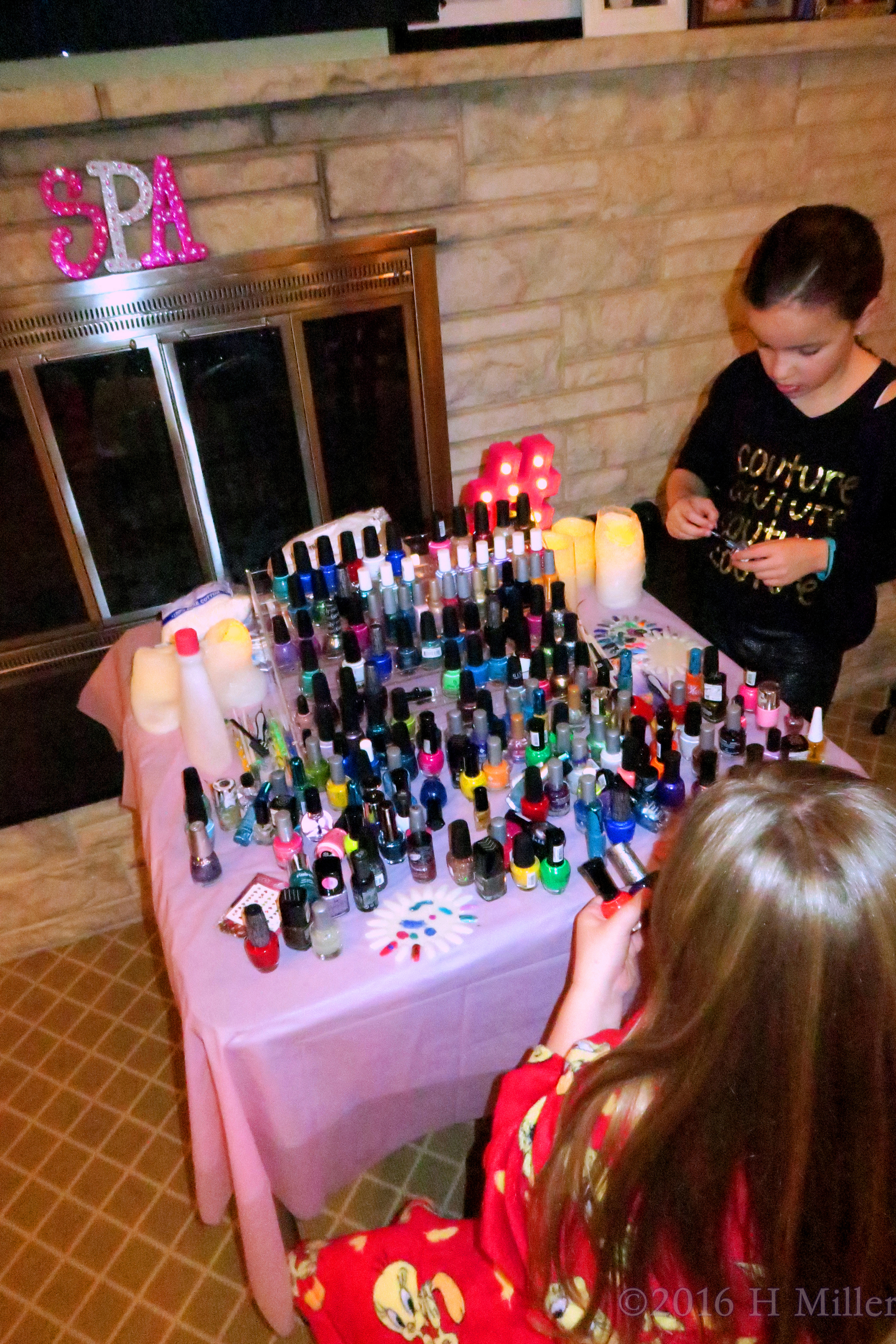 The Girls Waste No Time In Finding Polish They Like. The Girls Waste No Time In Finding Polish They Like.