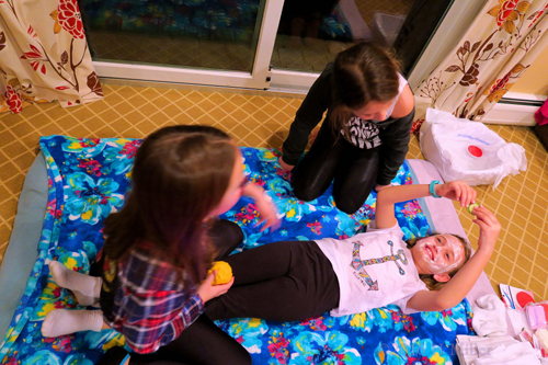 Taking The Cukes Off Her Eyes During The Kids Facial.