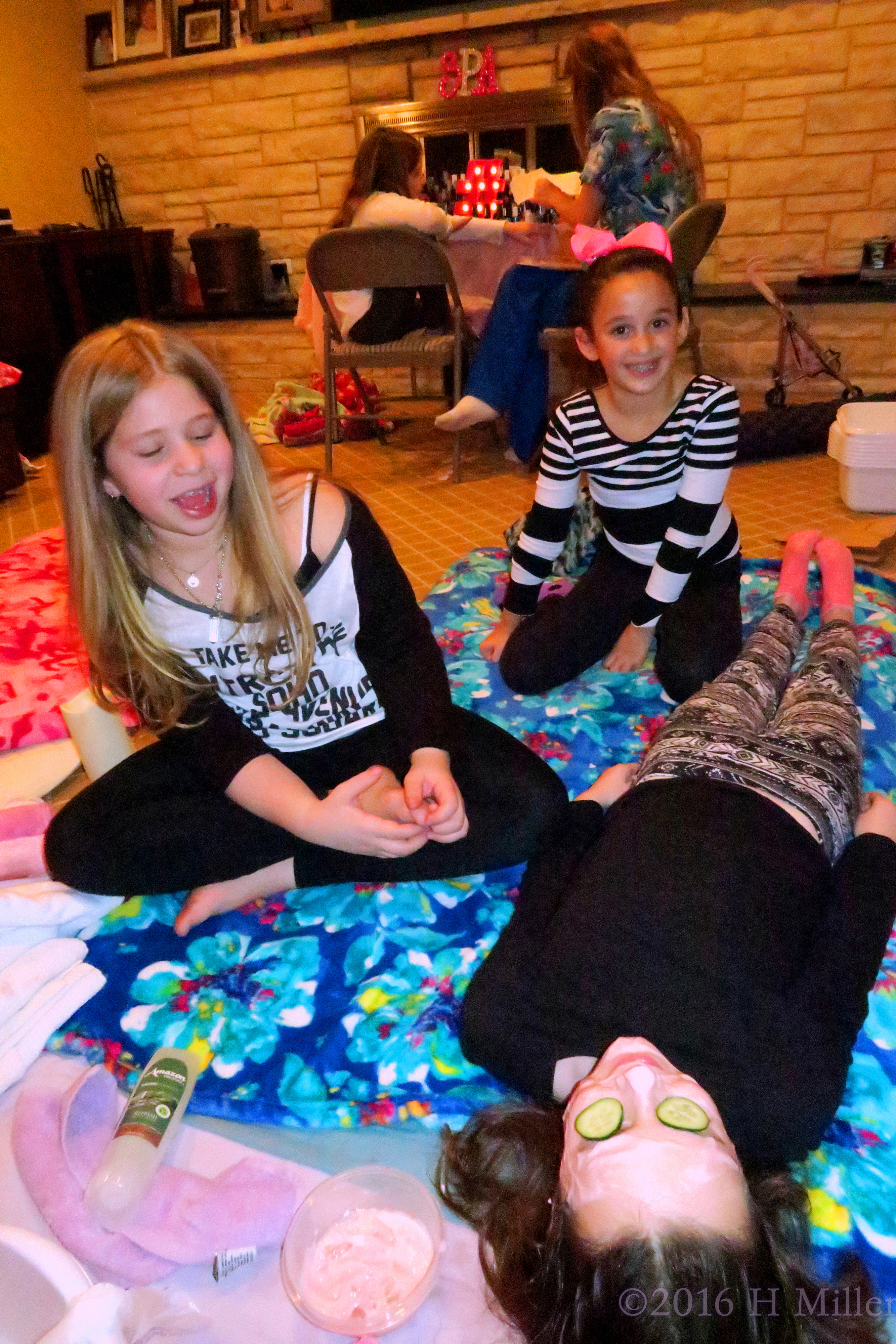 Chatting During The Mini Facial. Chatting During The Mini Facial.