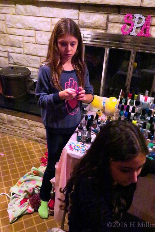 Experimenting With Nail Polish! Experimenting With Nail Polish!