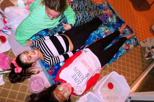 She Chose The Chocolate Masque For Her Kids Facial She Chose The Chocolate Masque For Her Kids Facial